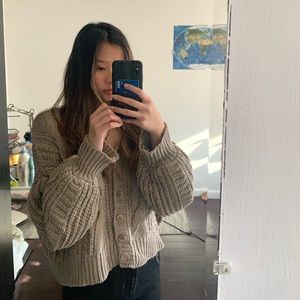 slouchy brown sweater